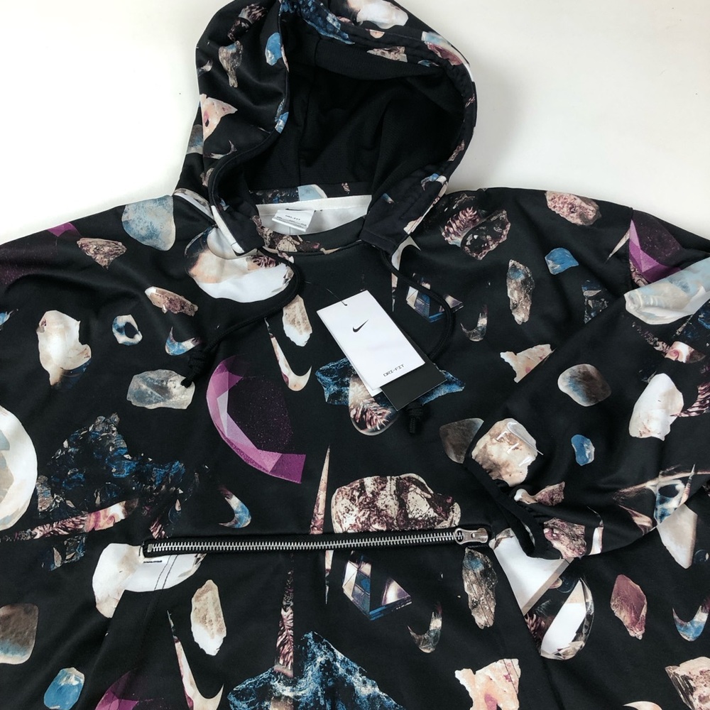 Nike DriFit Standard Issue Gemstone Basketball Pullover Hoodie NWT Women’s
